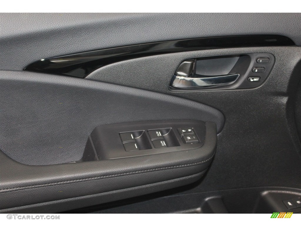 2018 Pilot Elite AWD - White Diamond Pearl / Black photo #16