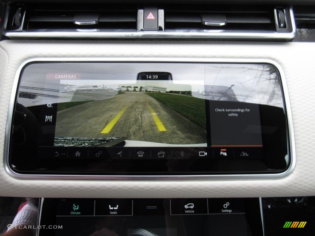 2018 Range Rover Velar R Dynamic SE - Fuji White / Light Oyster/Ebony photo #32