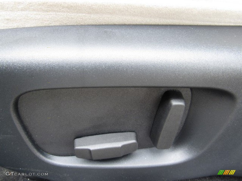 2018 Range Rover Velar S - Fuji White / Acorn/Ebony photo #26