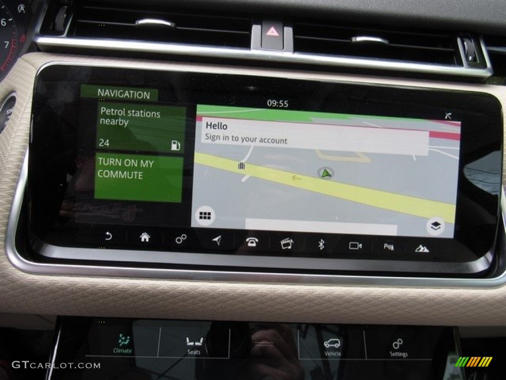 2018 Range Rover Velar S - Fuji White / Acorn/Ebony photo #32