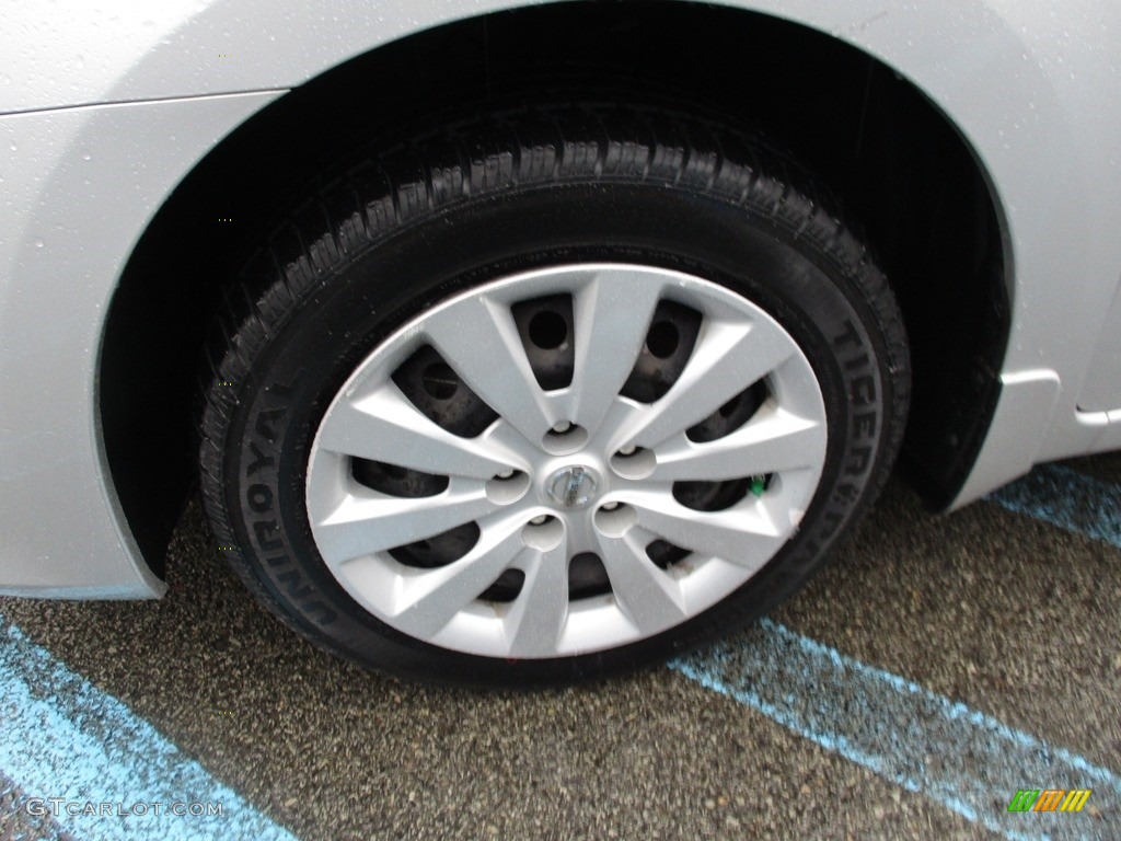 2014 Sentra SV - Brilliant Silver / Charcoal photo #11