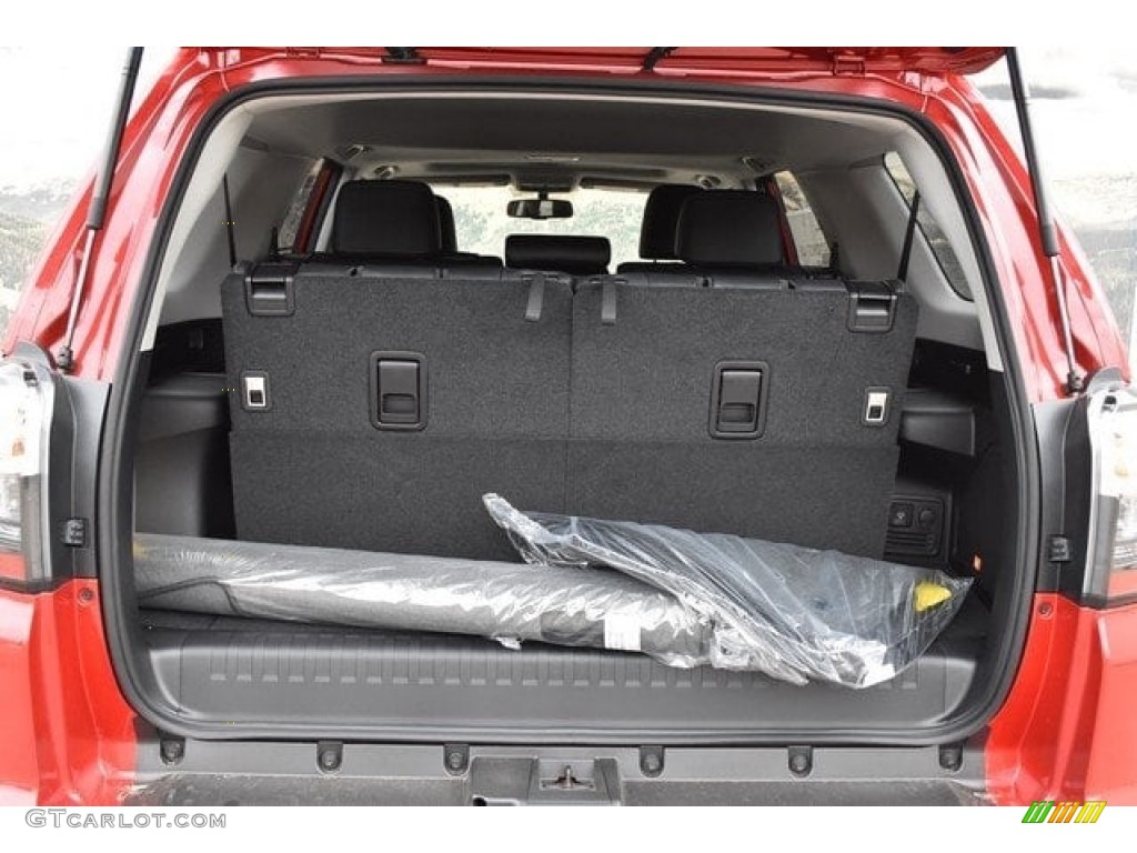 2018 4Runner Limited 4x4 - Barcelona Red Metallic / Black photo #32