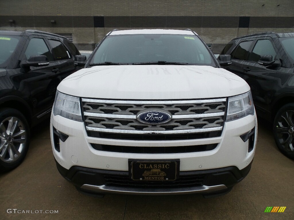 2018 Explorer XLT 4WD - White Platinum / Ebony Black photo #2