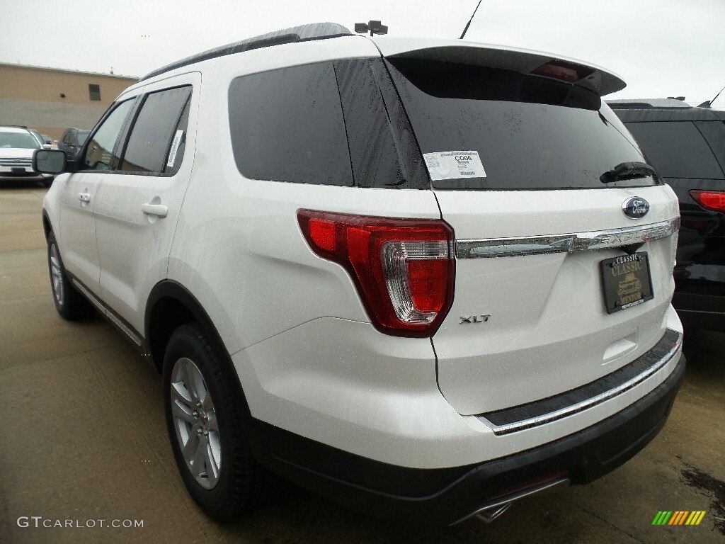 2018 Explorer XLT 4WD - White Platinum / Ebony Black photo #3