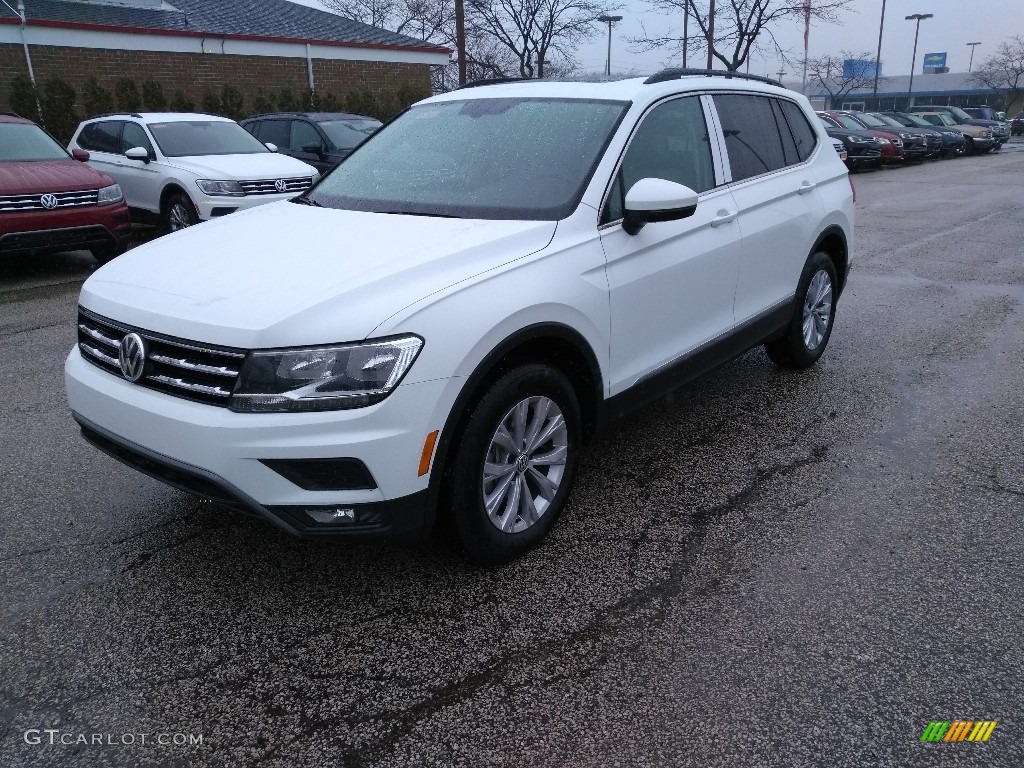 Pure White 2018 Volkswagen Tiguan SE Exterior Photo #126306714