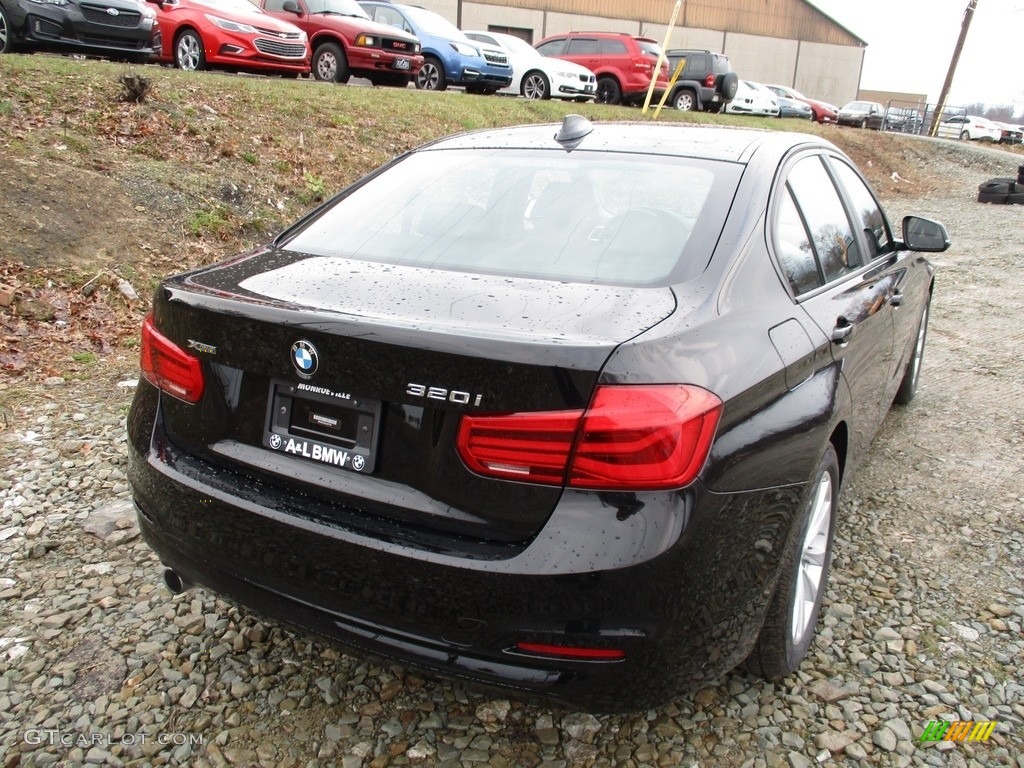 2018 3 Series 320i xDrive Sedan - Jet Black / Black photo #3