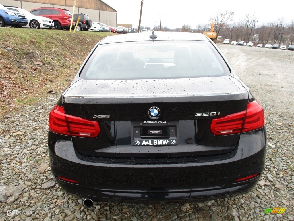 2018 3 Series 320i xDrive Sedan - Jet Black / Black photo #4
