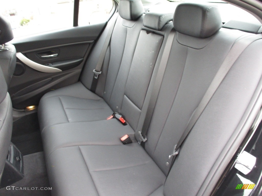 2018 3 Series 320i xDrive Sedan - Jet Black / Black photo #14