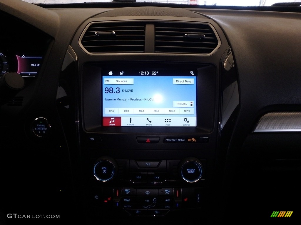 2018 Explorer XLT 4WD - Shadow Black / Ebony Black photo #13