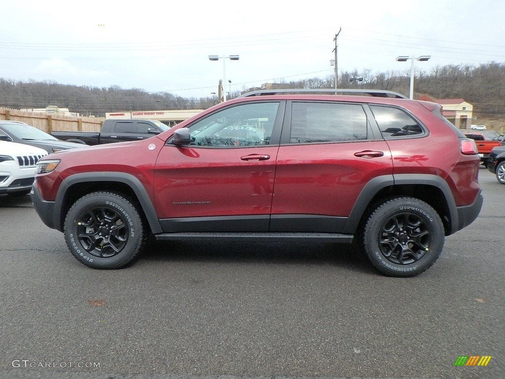 2019 Cherokee Trailhawk Elite 4x4 - Velvet Red Pearl / Black photo #2