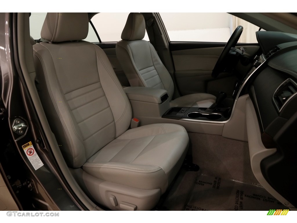 2015 Camry XLE V6 - Predawn Gray Mica / Ash photo #15