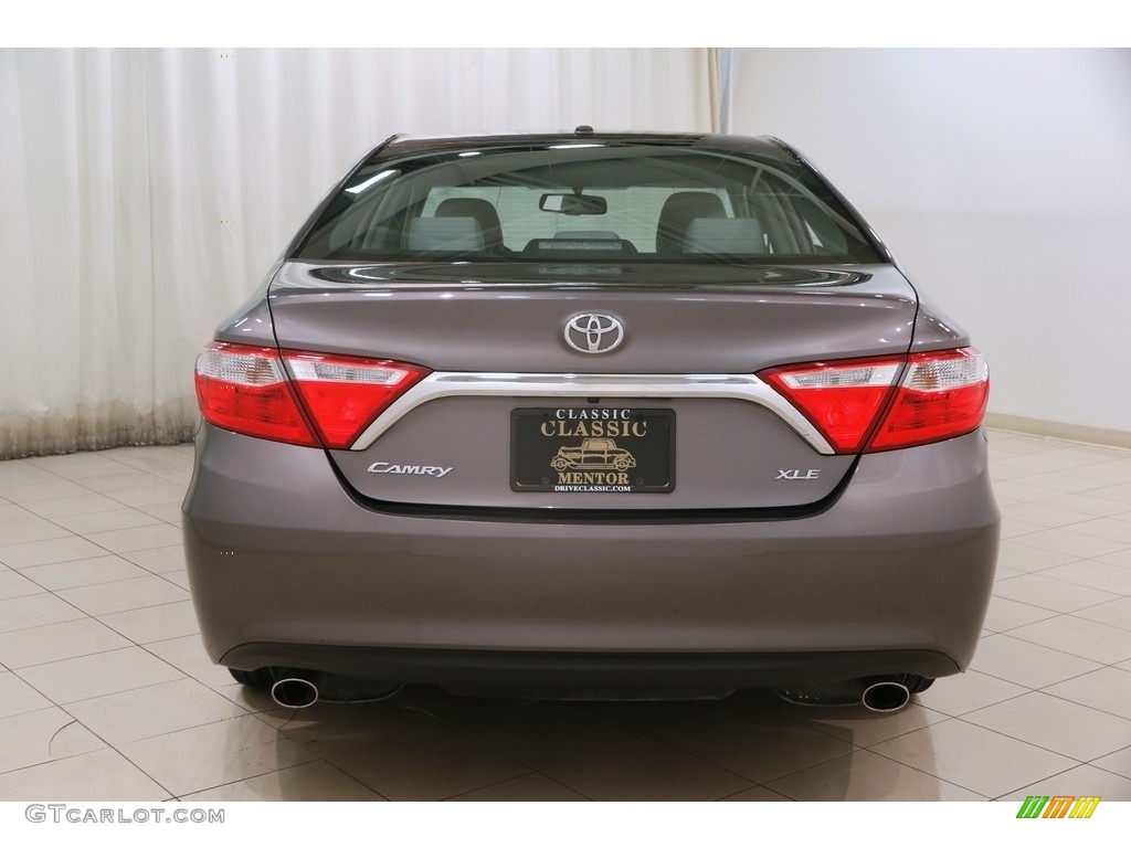 2015 Camry XLE V6 - Predawn Gray Mica / Ash photo #18
