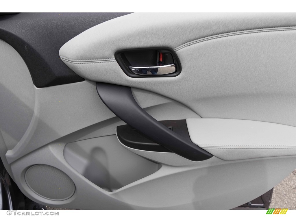 2017 RDX Technology AWD - Modern Steel Metallic / Graystone photo #29