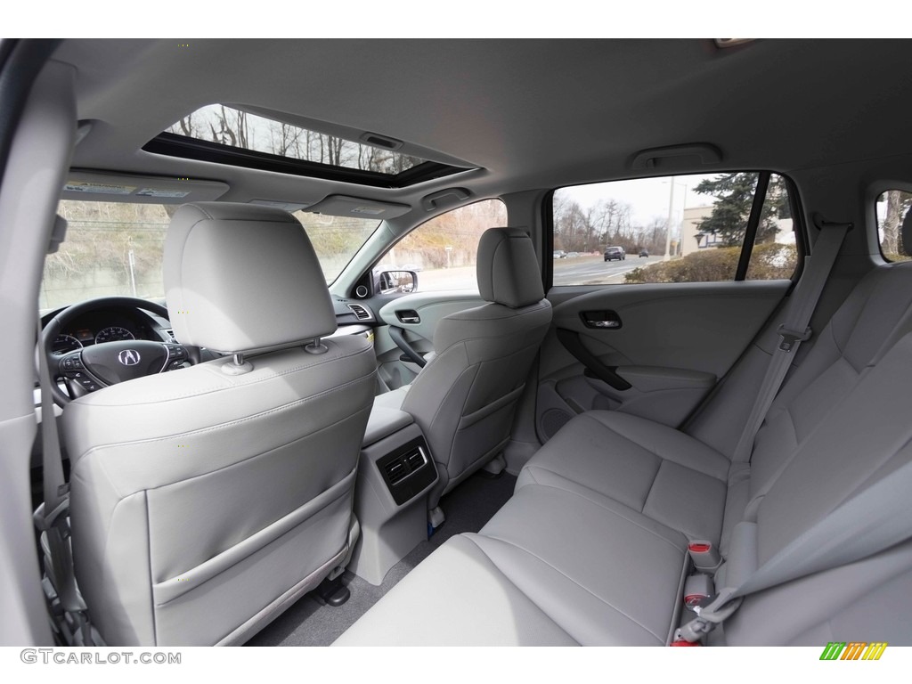 2017 RDX Technology AWD - Modern Steel Metallic / Graystone photo #33