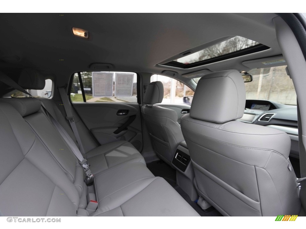 2017 RDX Technology AWD - Modern Steel Metallic / Graystone photo #36