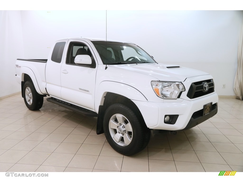 2015 Tacoma V6 Access Cab 4x4 - Super White / Graphite photo #1