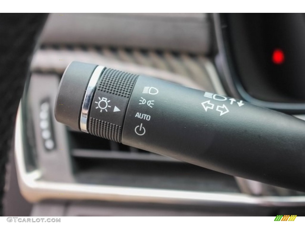 2017 Cadillac CTS Premium Luxury Controls Photo #126326196