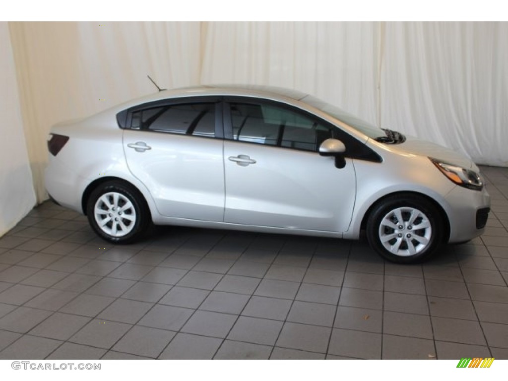 2013 Rio LX Sedan - Bright Silver / Black photo #3