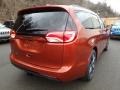 2018 Copper Pearl Chrysler Pacifica Touring L  photo #5