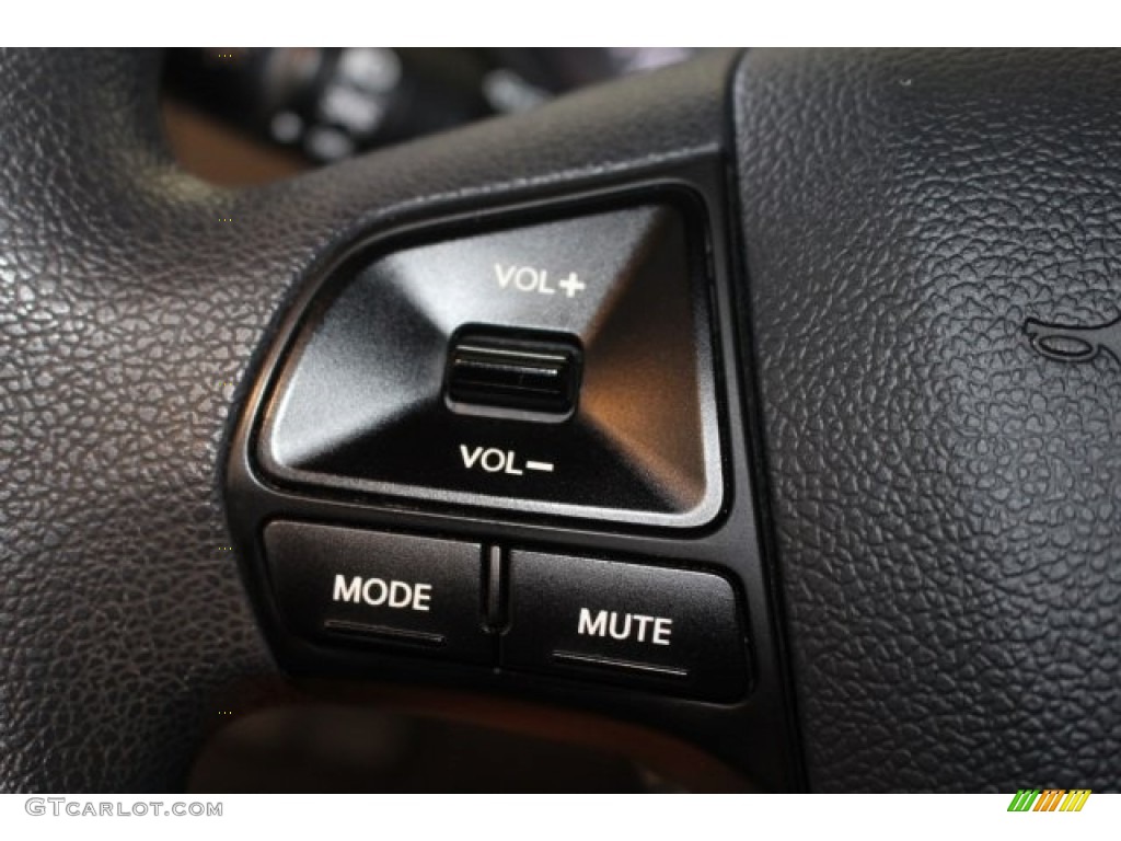 2013 Rio LX Sedan - Bright Silver / Black photo #19