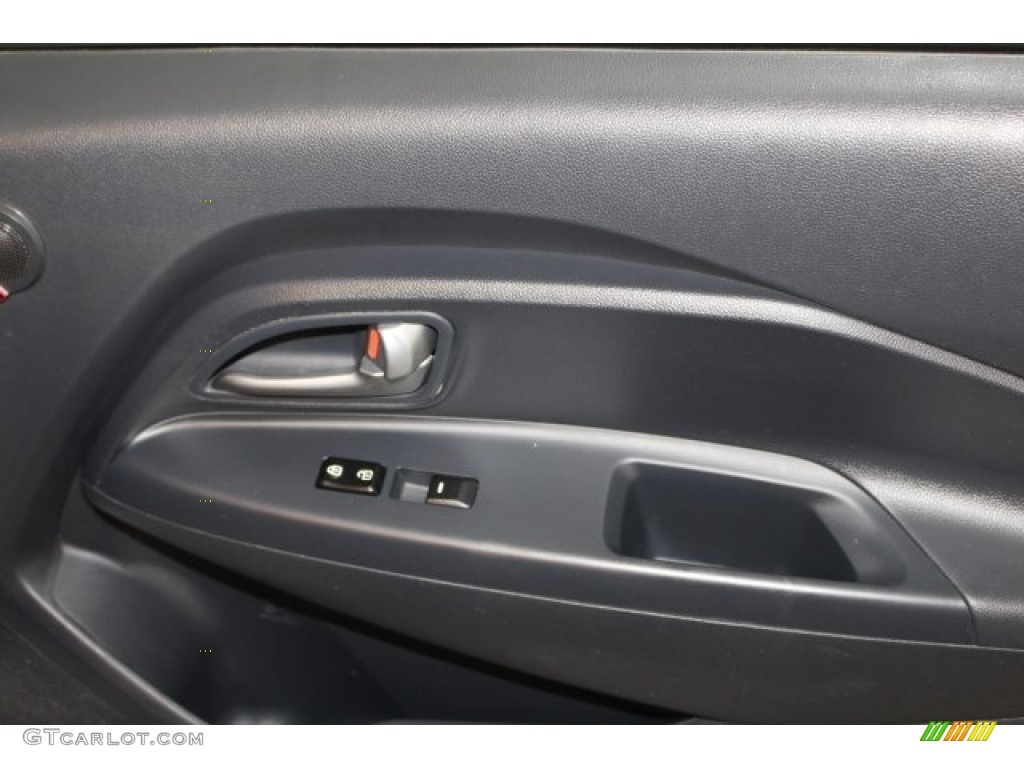2013 Rio LX Sedan - Bright Silver / Black photo #35