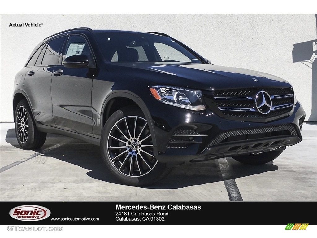 2018 GLC 300 - Black / Black photo #1