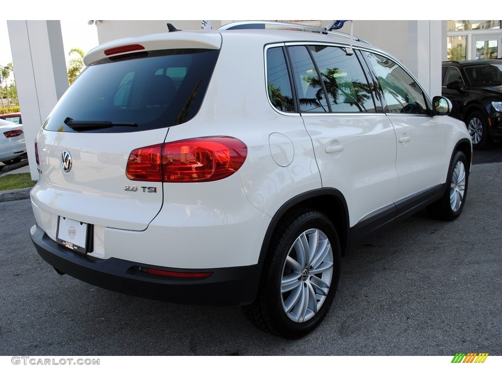 2014 Tiguan SE - Candy White / Black photo #10