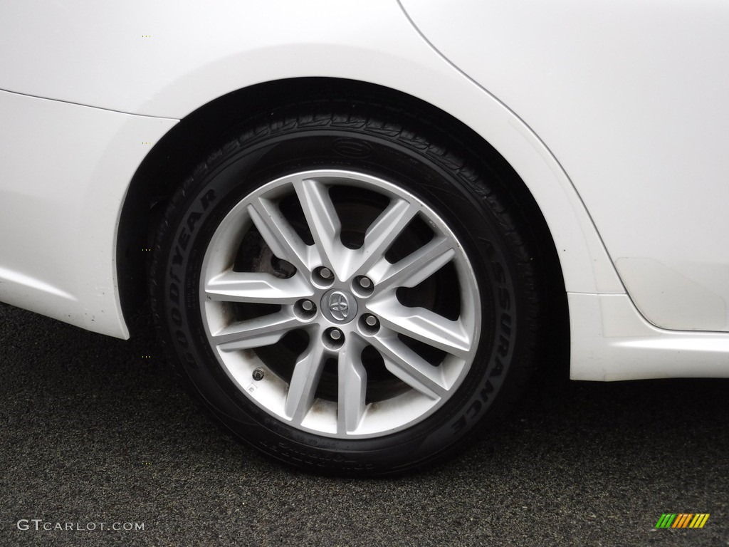 2015 Avalon XLE Premium - Blizzard Pearl / Black photo #3