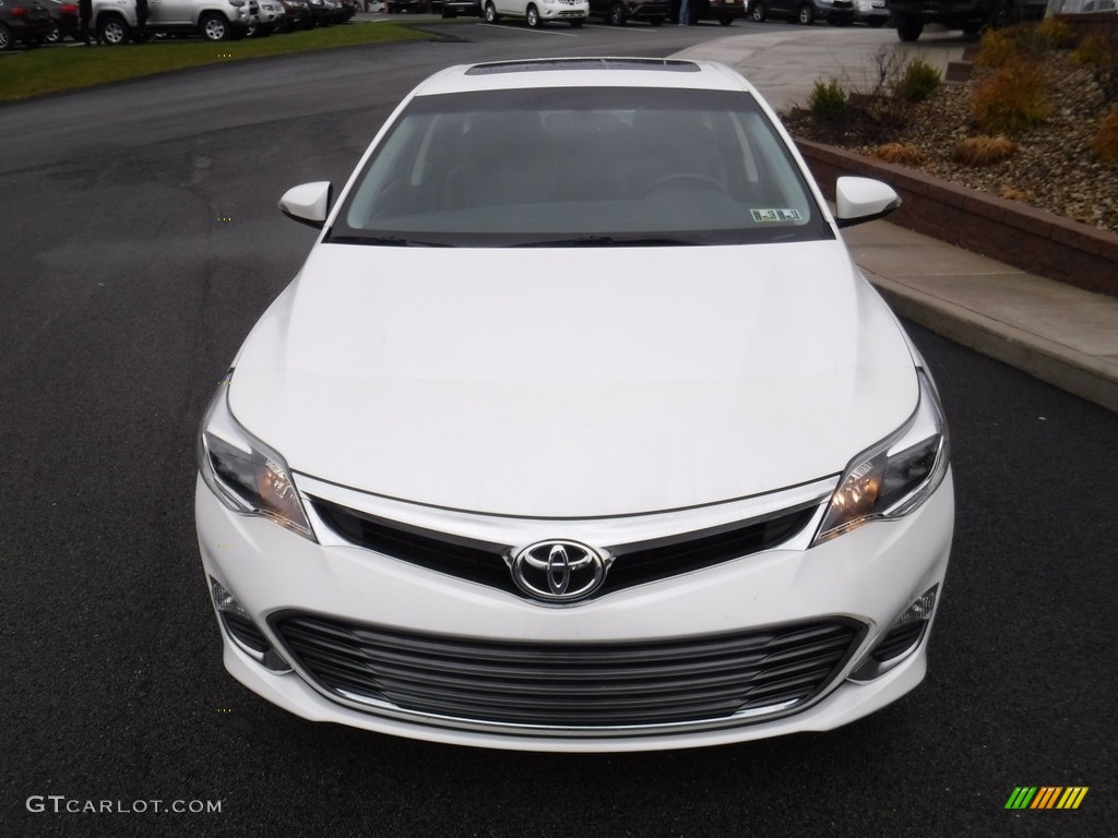 2015 Avalon XLE Premium - Blizzard Pearl / Black photo #5