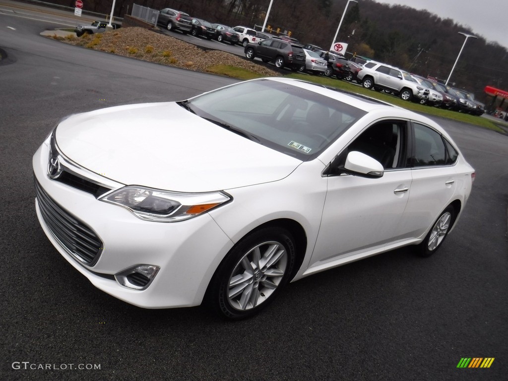 2015 Avalon XLE Premium - Blizzard Pearl / Black photo #6