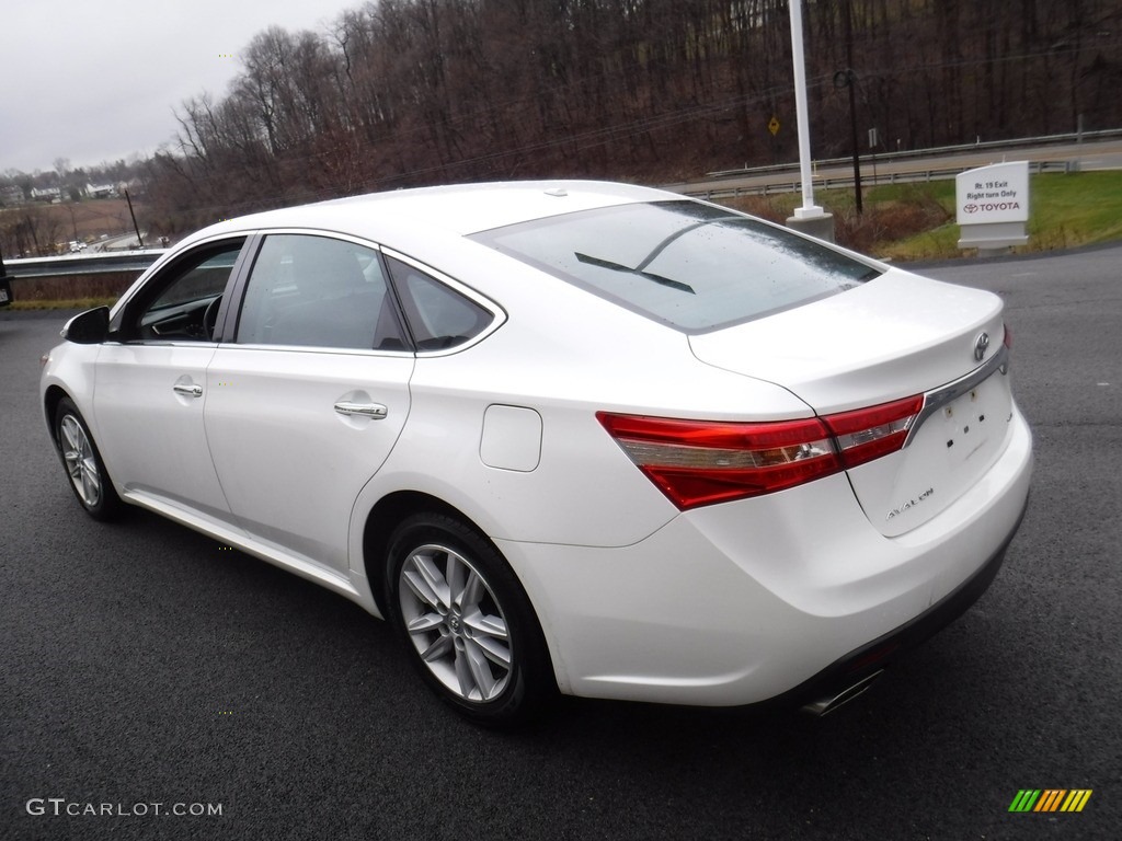 2015 Avalon XLE Premium - Blizzard Pearl / Black photo #8