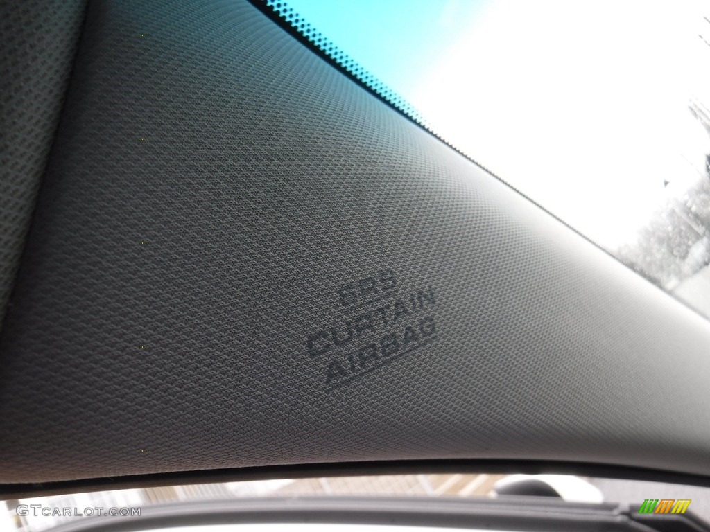 2015 Avalon XLE Premium - Blizzard Pearl / Black photo #20