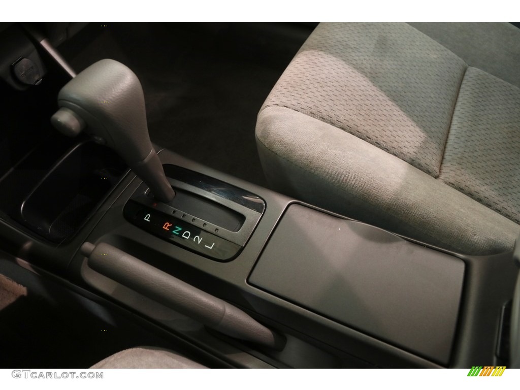 2004 Camry LE - Stratosphere Mica / Stone photo #14