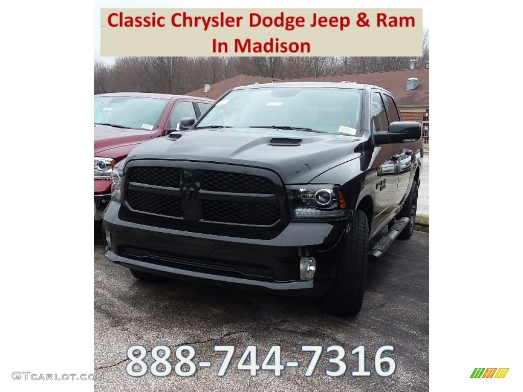 2018 1500 Sport Crew Cab 4x4 - Brilliant Black Crystal Pearl / Black photo #1