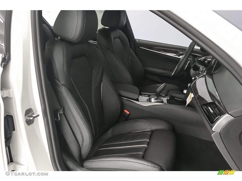 2018 5 Series 540i Sedan - Alpine White / Black photo #2