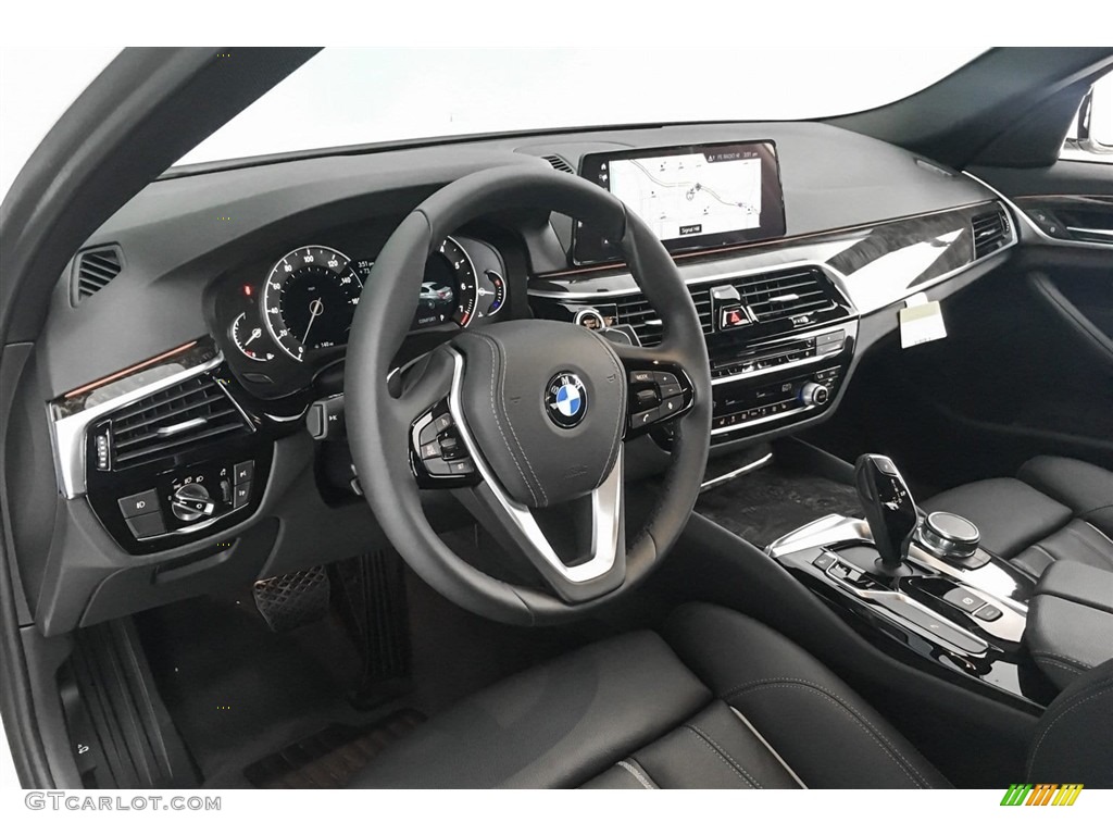 2018 5 Series 540i Sedan - Alpine White / Black photo #5