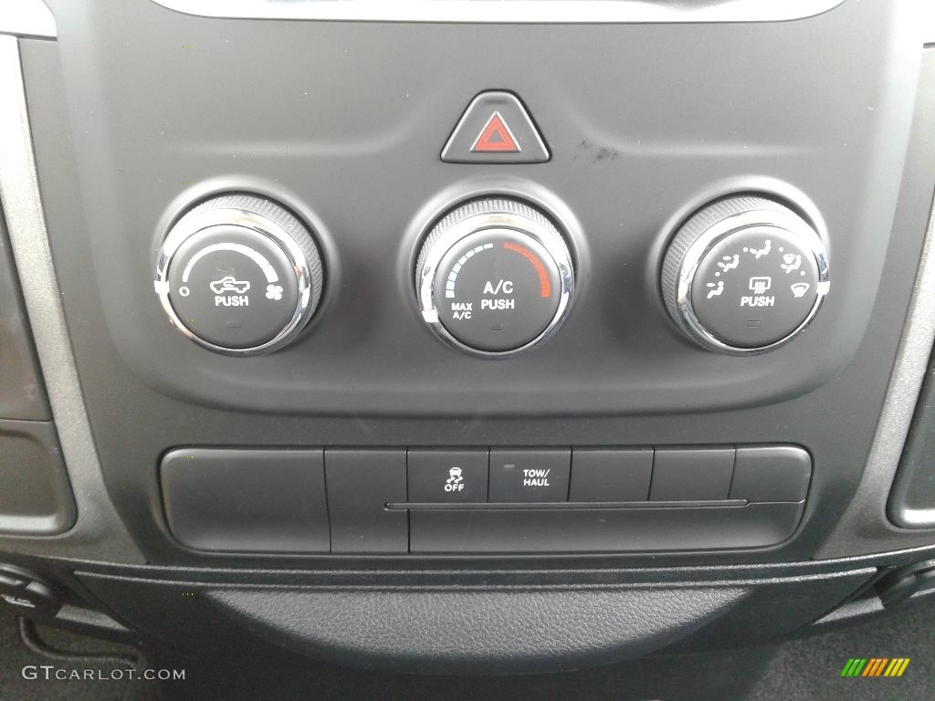 2018 1500 Tradesman Quad Cab - Granite Crystal Metallic / Black/Diesel Gray photo #21