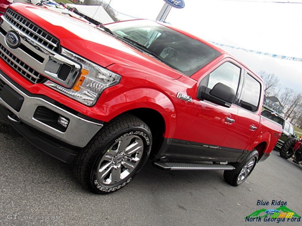 2018 F150 XLT SuperCrew 4x4 - Race Red / Earth Gray photo #32
