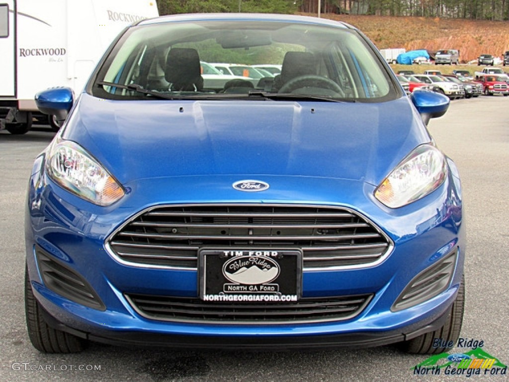 2018 Fiesta SE Sedan - Lightning Blue / Charcoal Black photo #8