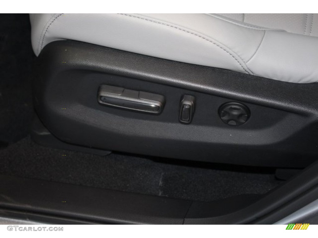 2018 CR-V Touring - Lunar Silver Metallic / Gray photo #18