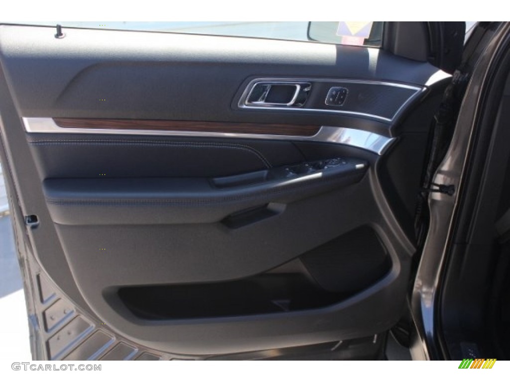 2018 Explorer Limited - Magnetic Metallic / Ebony Black photo #11