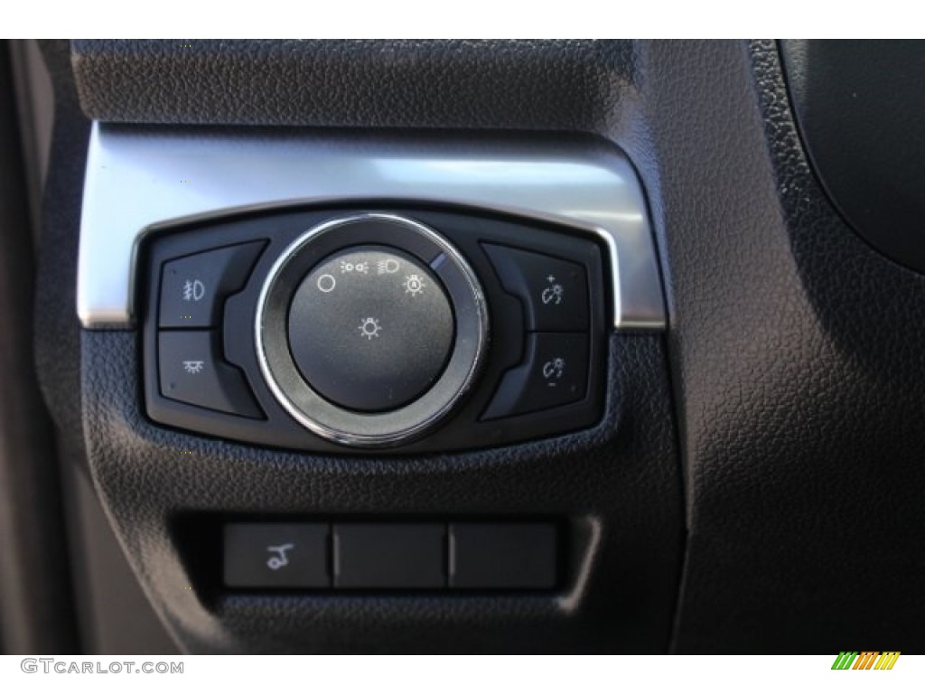 2018 Explorer Limited - Magnetic Metallic / Ebony Black photo #22