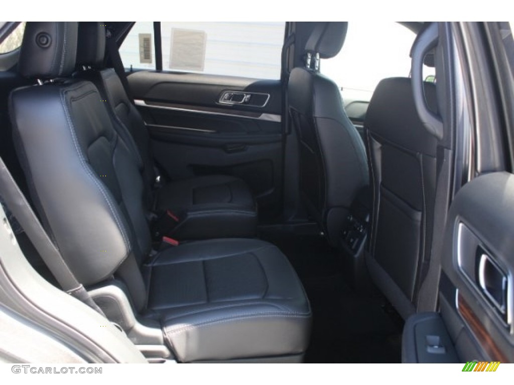 2018 Explorer Limited - Magnetic Metallic / Ebony Black photo #30