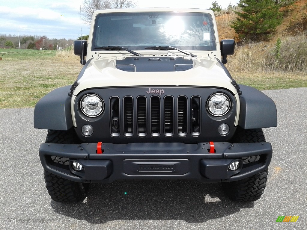 2018 Wrangler Rubicon 4x4 - Gobi / Black photo #3