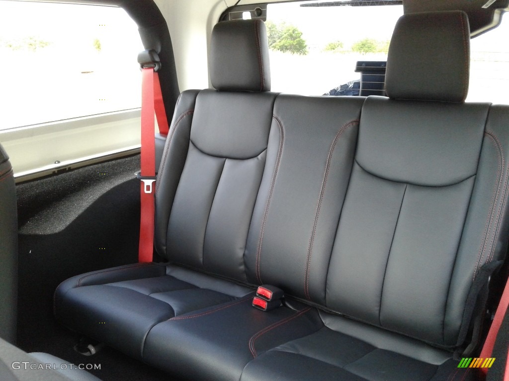 2018 Wrangler Rubicon 4x4 - Gobi / Black photo #11