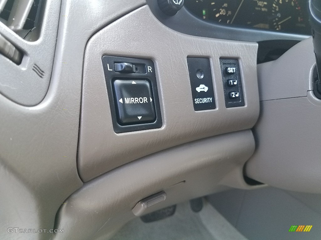 2002 RX 300 AWD - White Gold Crystal / Ivory photo #16