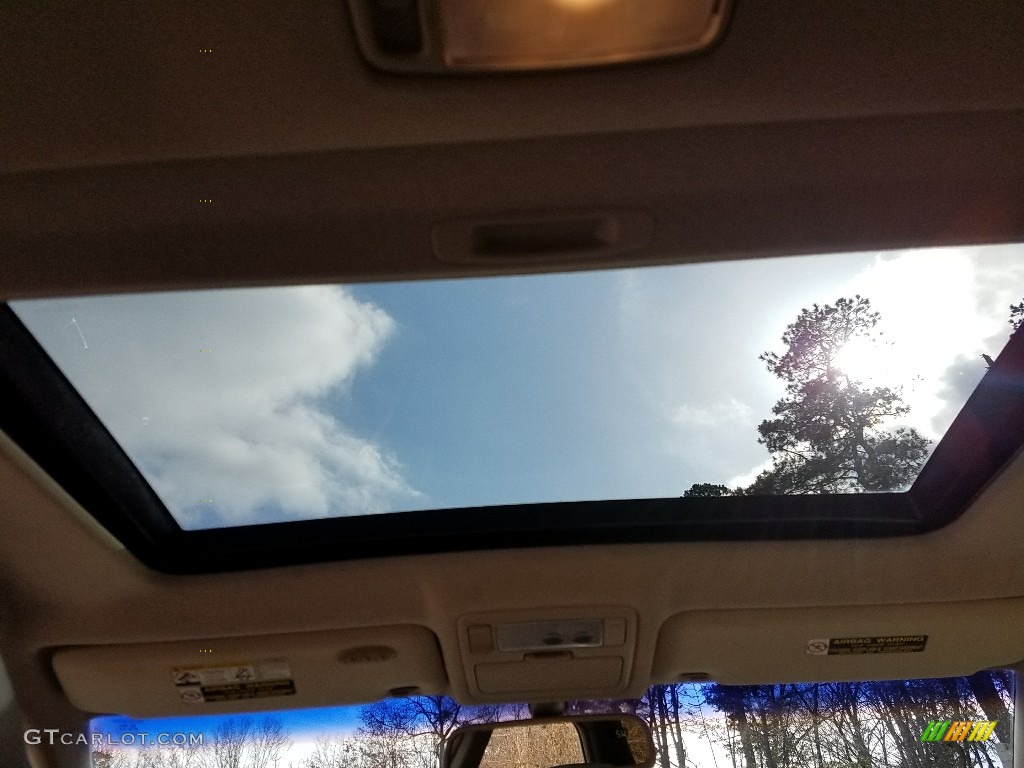 2002 RX 300 AWD - White Gold Crystal / Ivory photo #26