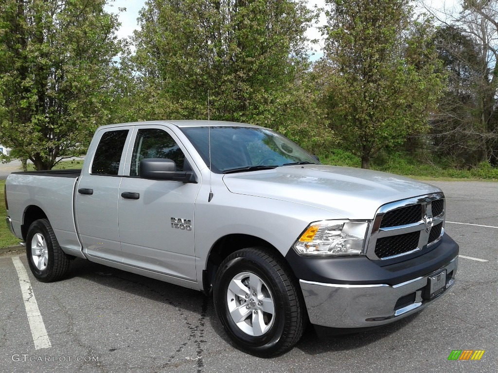 2018 1500 Tradesman Quad Cab - Bright Silver Metallic / Black/Diesel Gray photo #4