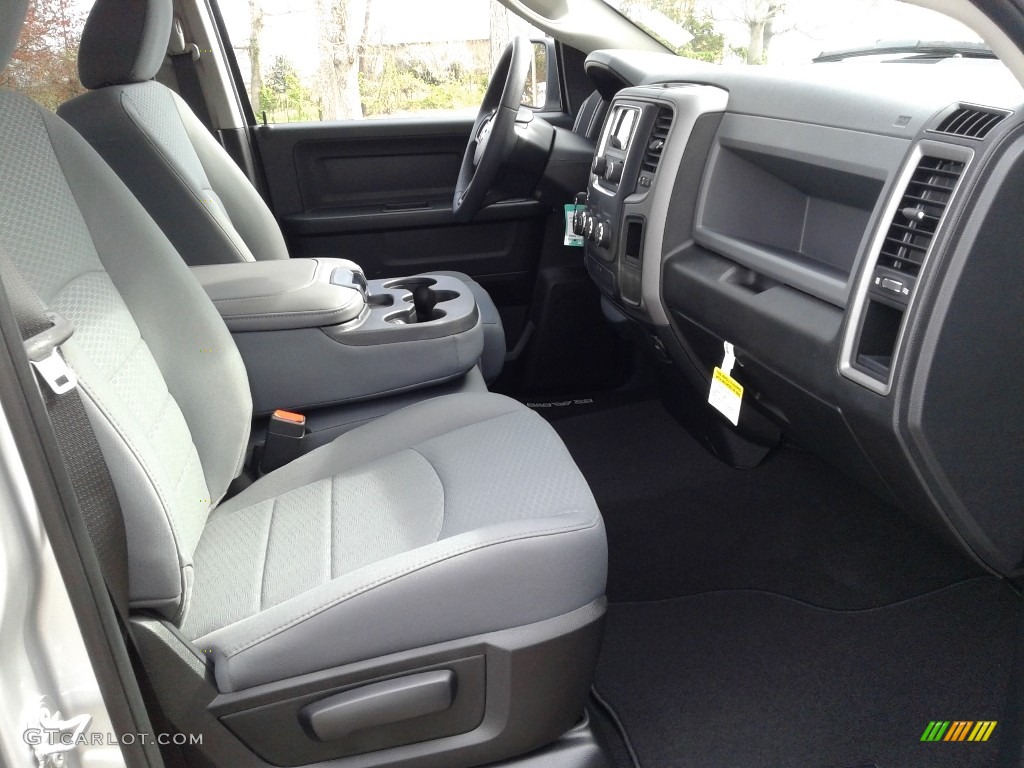 2018 1500 Tradesman Quad Cab - Bright Silver Metallic / Black/Diesel Gray photo #14