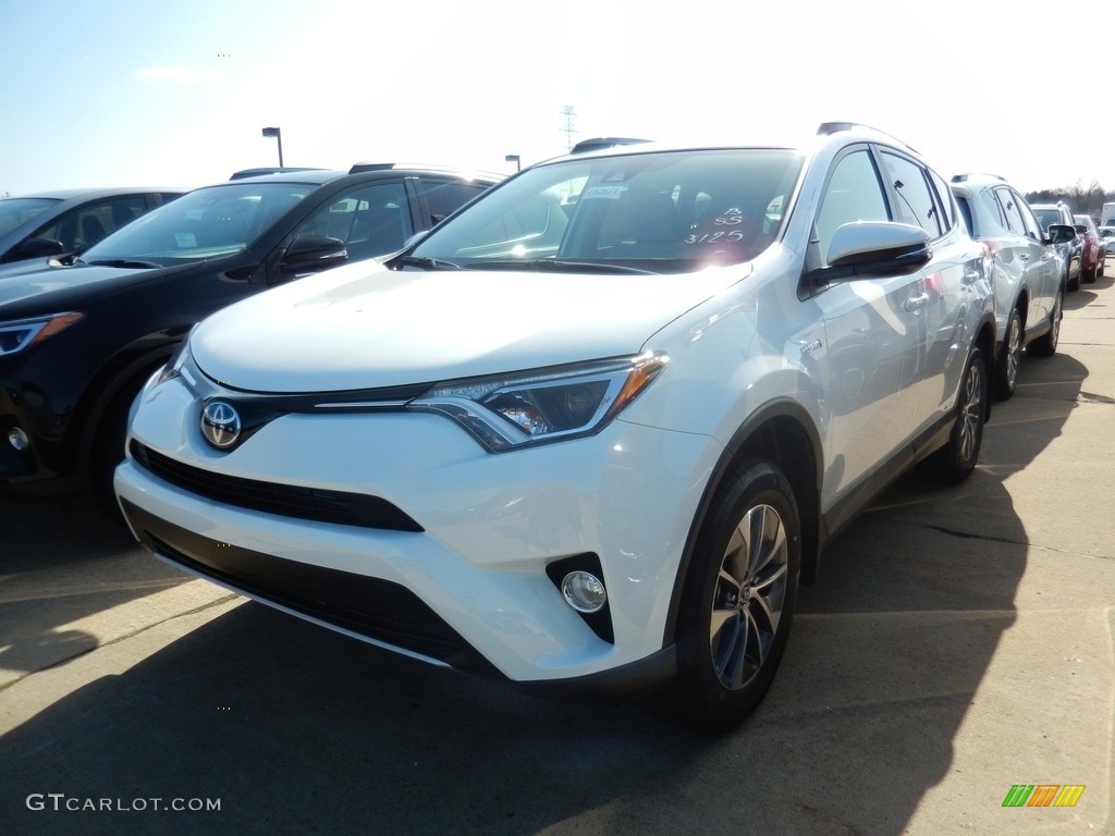 2018 RAV4 XLE AWD Hybrid - Super White / Ash photo #1